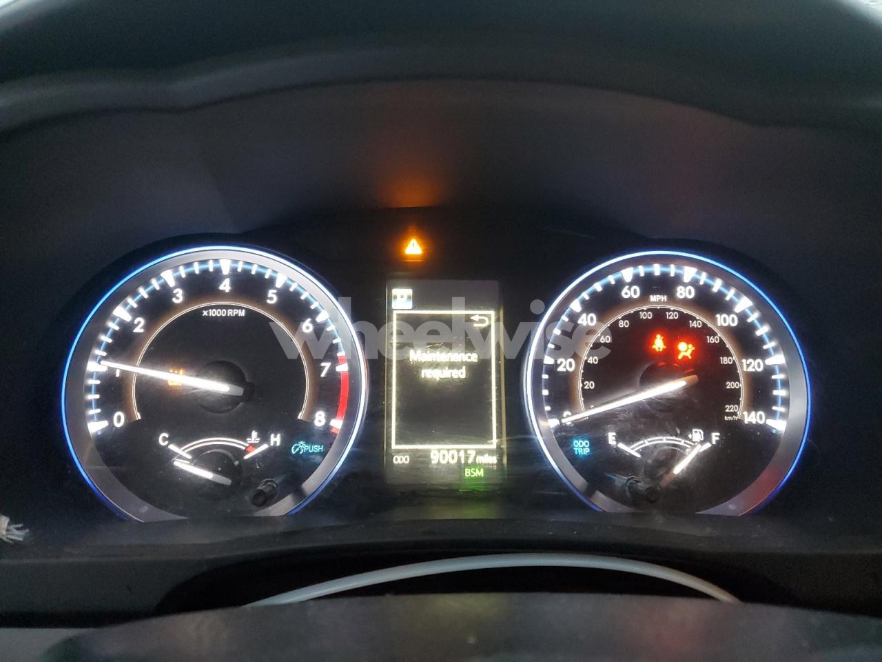 Photo 9 of 2019 TOYOTA HIGHLANDER SE (VIN 5TDJZRFH7KS608061)