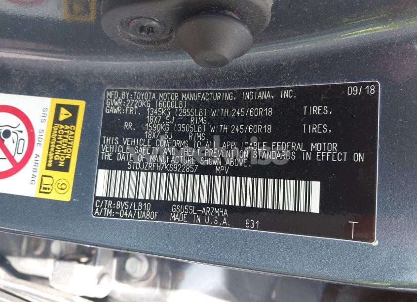 Photo 9 of 2019 Toyota Highlander XLE (VIN 5TDJZRFH7KS922857)