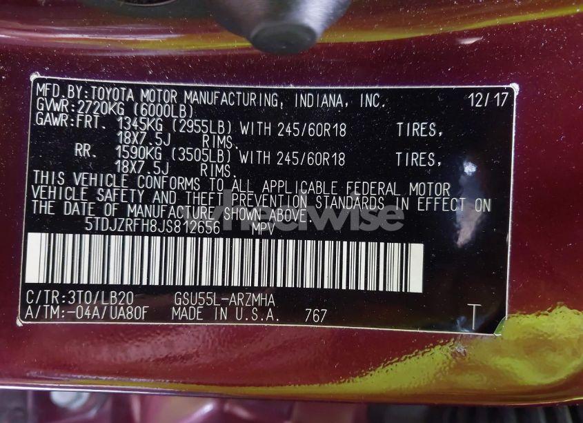 Photo 9 of 2018 Toyota Highlander XLE (VIN 5TDJZRFH8JS812656)