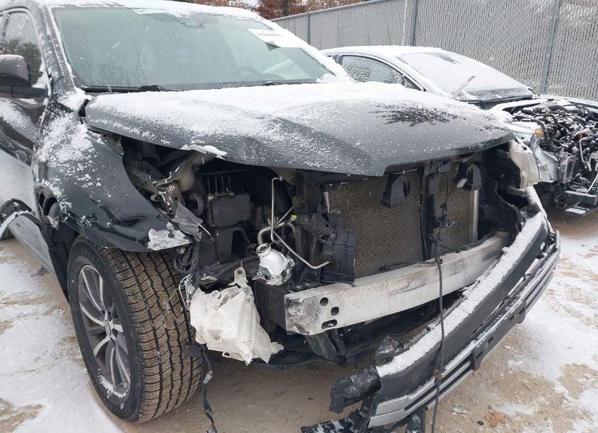 Photo 6 of 2018 Toyota Highlander XLE (VIN 5TDJZRFH8JS870931)