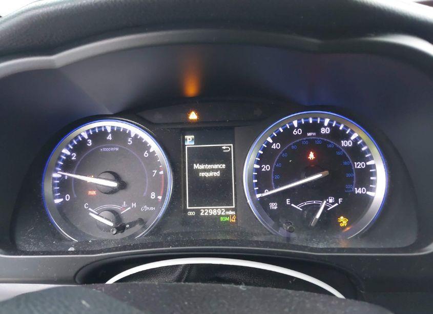 Photo 7 of 2018 Toyota Highlander XLE (VIN 5TDJZRFH8JS870931)