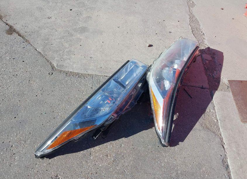 Photo 12 of 2018 Toyota Highlander XLE (VIN 5TDJZRFH8JS872792)