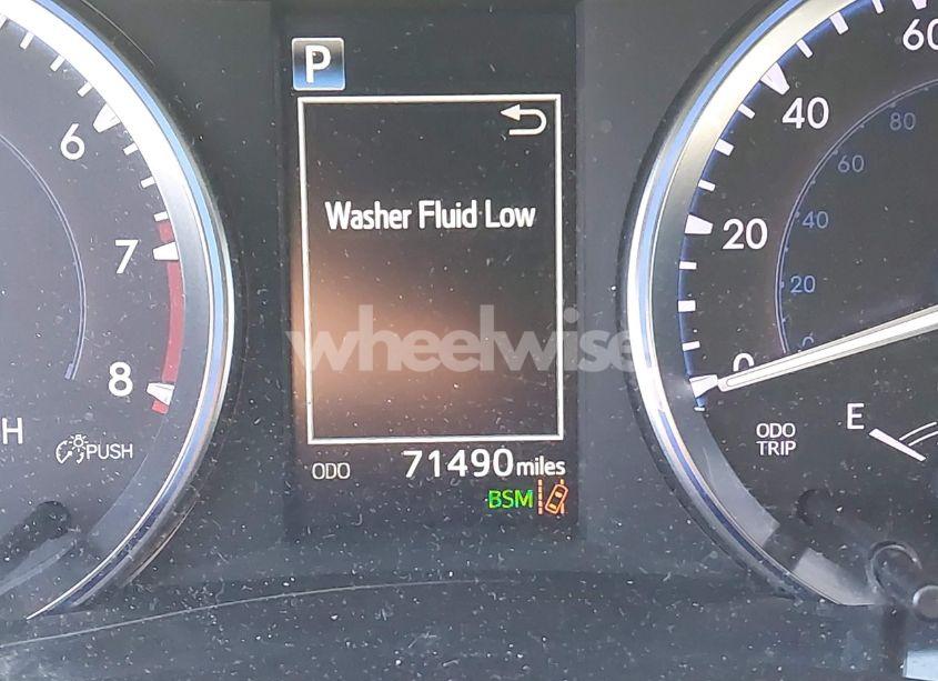 Photo 16 of 2019 Toyota Highlander XLE (VIN 5TDJZRFH8KS928280)