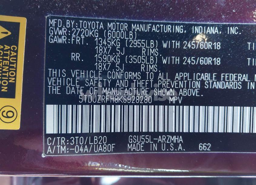 Photo 9 of 2019 Toyota Highlander XLE (VIN 5TDJZRFH8KS928280)