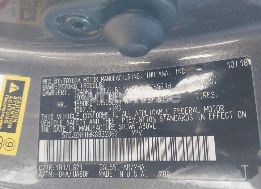 Photo 9 of 2019 Toyota Highlander SE (VIN 5TDJZRFH8KS932362)