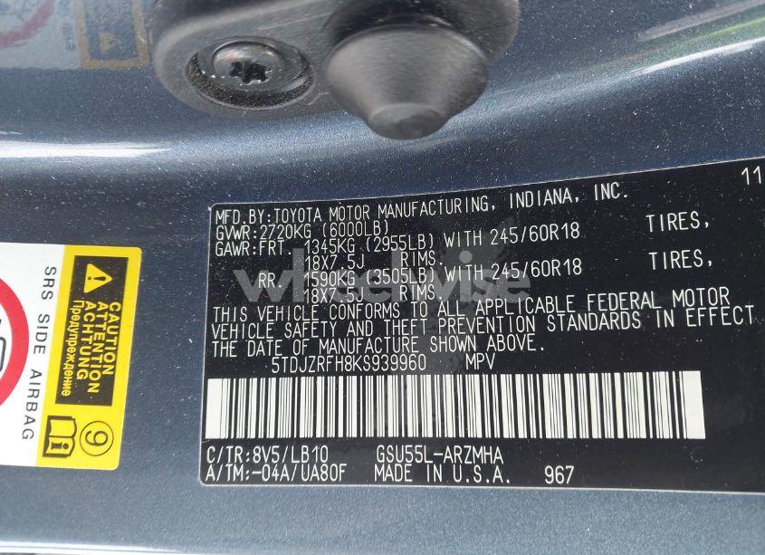 Photo 9 of 2019 Toyota Highlander XLE (VIN 5TDJZRFH8KS939960)