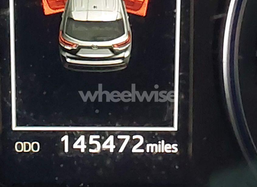 Photo 14 of 2017 Toyota Highlander XLE (VIN 5TDJZRFH9HS515504)