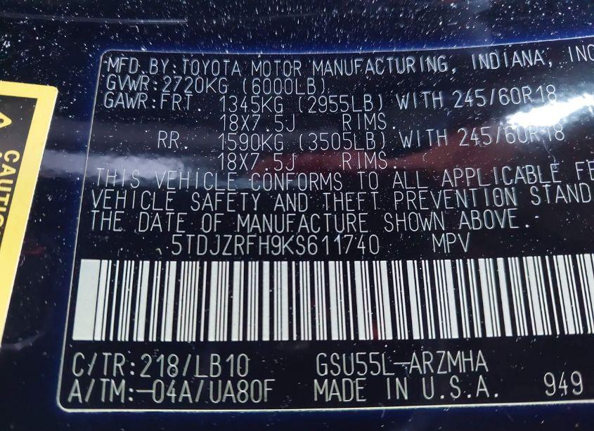 Photo 9 of 2019 Toyota Highlander XLE (VIN 5TDJZRFH9KS611740)