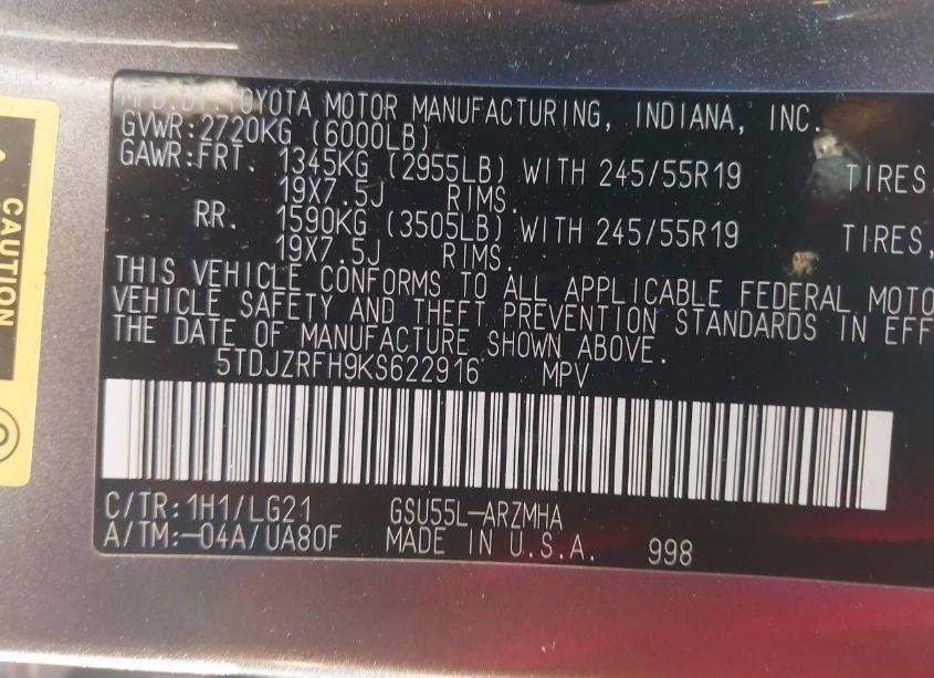 Photo 9 of 2019 Toyota Highlander SE (VIN 5TDJZRFH9KS622916)