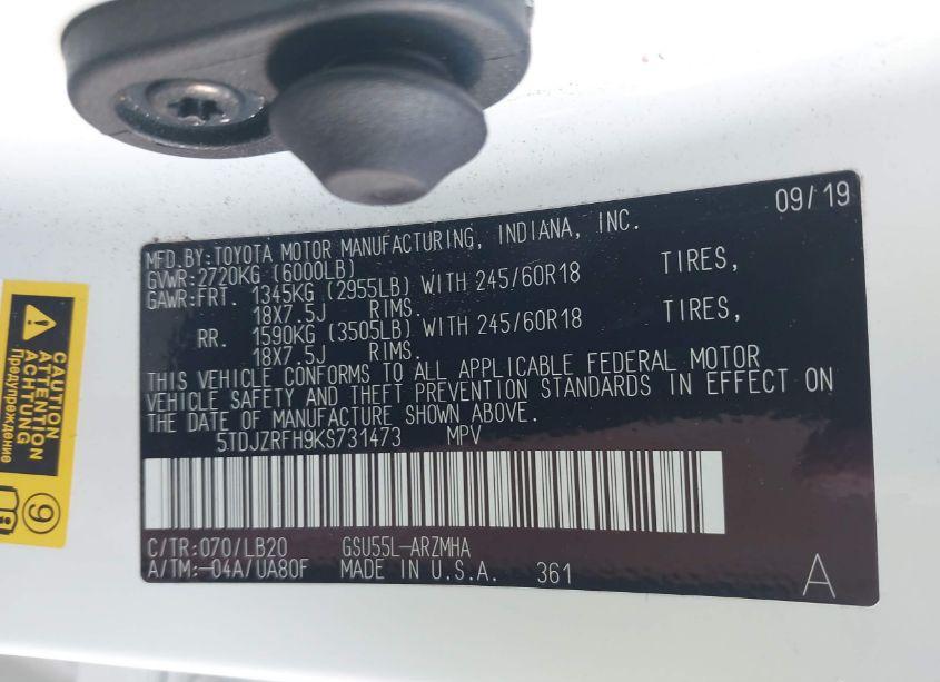 Photo 9 of 2019 Toyota Highlander XLE (VIN 5TDJZRFH9KS731473)