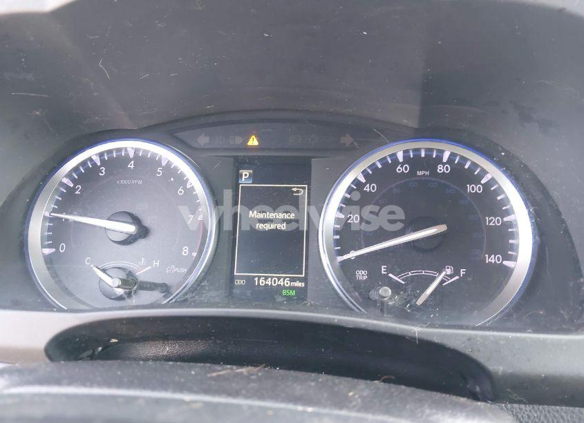 Photo 7 of 2019 Toyota Highlander XLE (VIN 5TDJZRFH9KS917580)