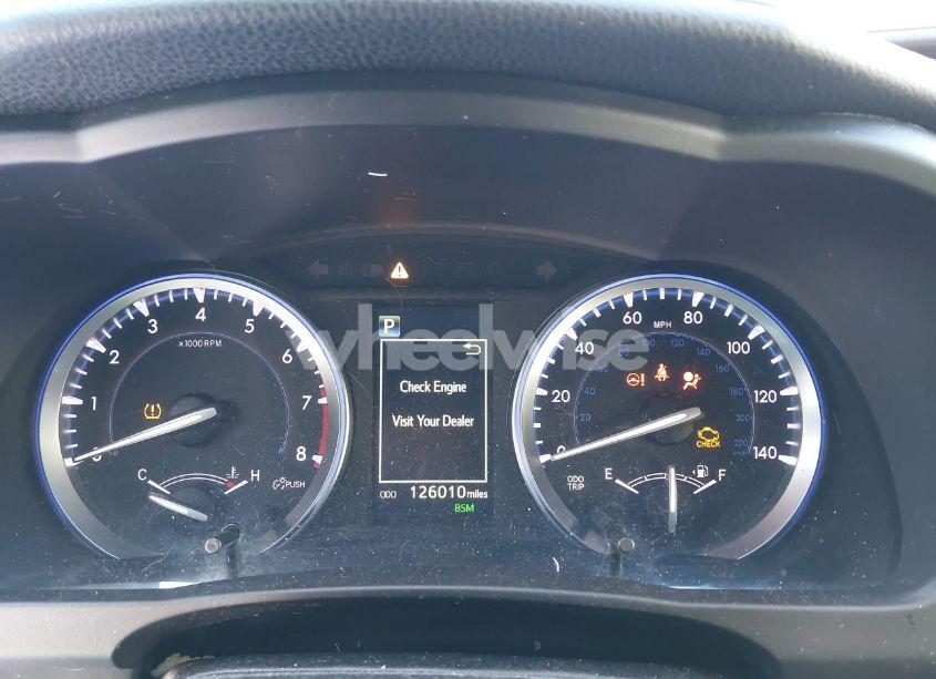 Photo 7 of 2017 Toyota Highlander XLE (VIN 5TDJZRFHXHS397219)