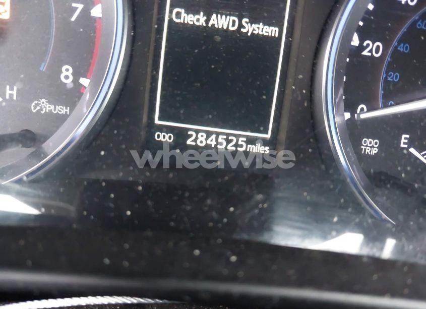 Photo 15 of 2017 Toyota Highlander XLE (VIN 5TDJZRFHXHS404878)