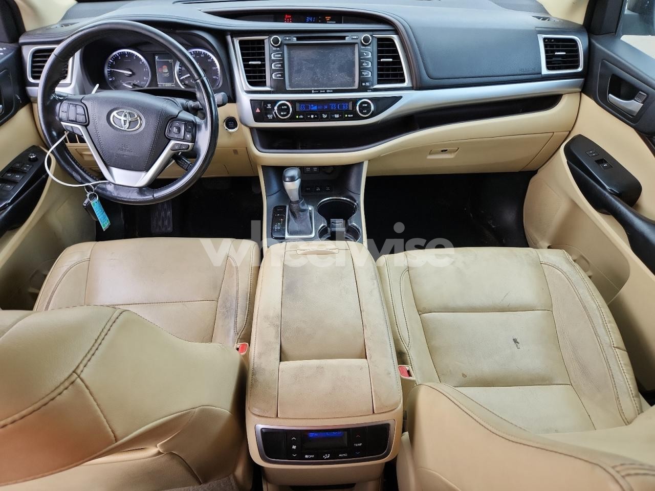 Photo 8 of 2017 TOYOTA HIGHLANDER SE (VIN 5TDJZRFHXHS421955)