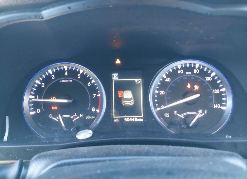 Photo 7 of 2017 Toyota Highlander XLE (VIN 5TDJZRFHXHS450209)