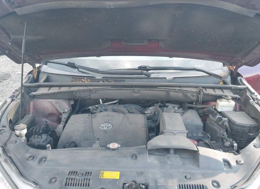 Photo 10 of 2017 Toyota Highlander XLE (VIN 5TDJZRFHXHS477376)