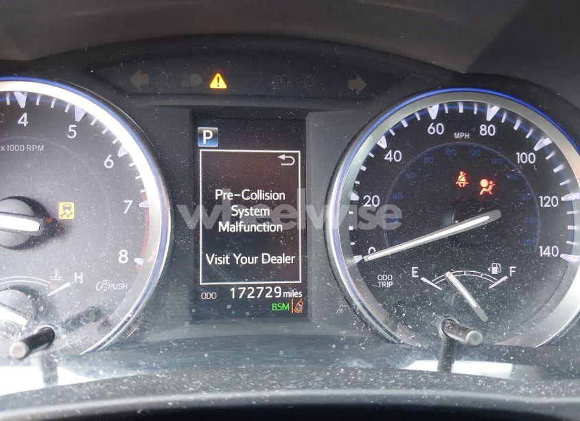 Photo 15 of 2018 Toyota Highlander XLE (VIN 5TDJZRFHXJS822640)