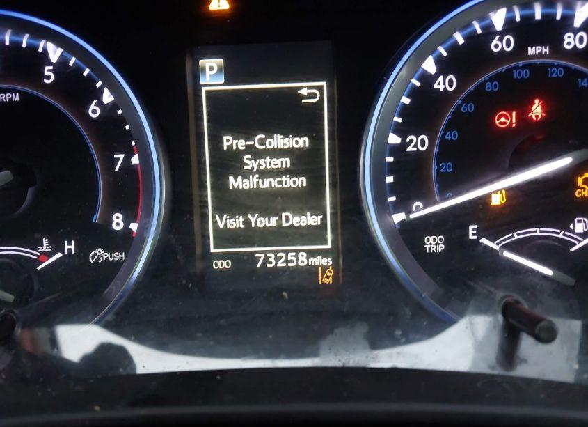 Photo 15 of 2018 Toyota Highlander XLE (VIN 5TDJZRFHXJS859039)