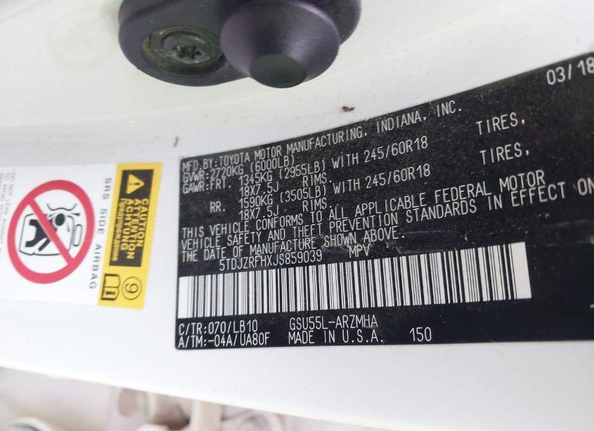 Photo 9 of 2018 Toyota Highlander XLE (VIN 5TDJZRFHXJS859039)