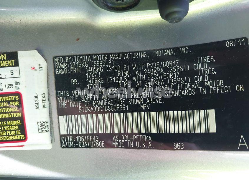 Photo 9 of 2011 Toyota Sienna (VIN 5TDKA3DC1BS008961)