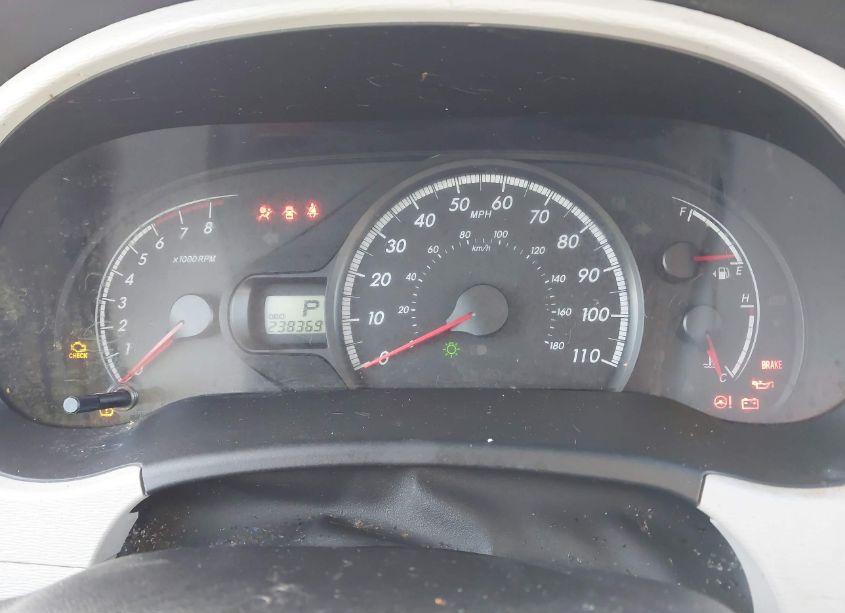 Photo 7 of 2011 Toyota Sienna (VIN 5TDKA3DC2BS007608)