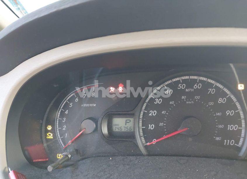 Photo 7 of 2011 Toyota Sienna LE (VIN 5TDKA3DC3BS006760)