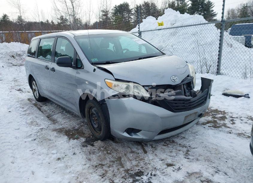 2012 Toyota Sienna BASE 7 PASSENGER (VIN 5TDKA3DC3CS010468) main photo