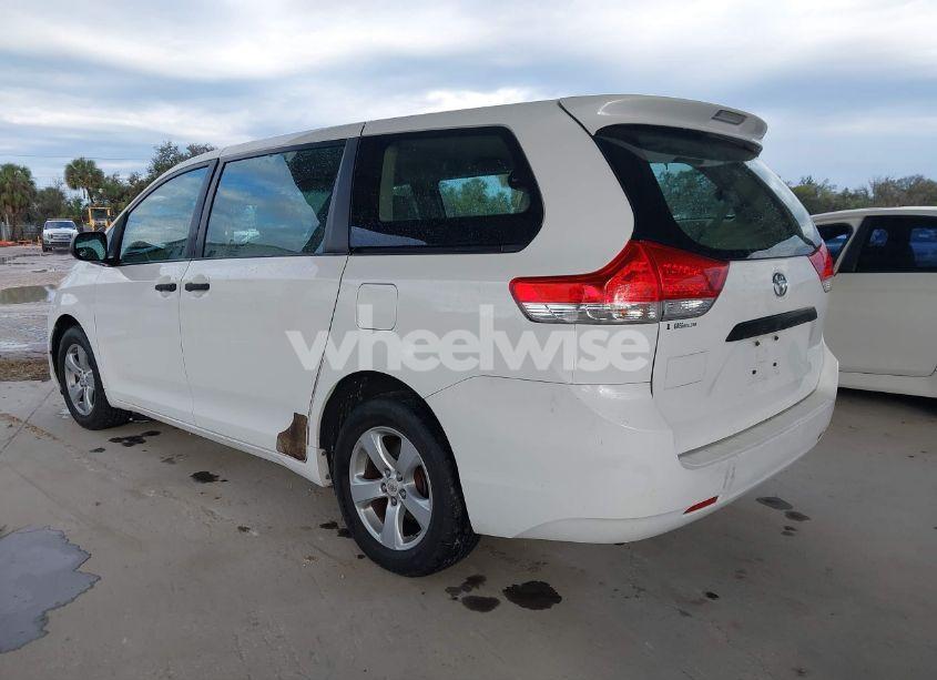 Photo 3 of 2012 Toyota Sienna BASE 7 PASSENGER (VIN 5TDKA3DC3CS014049)