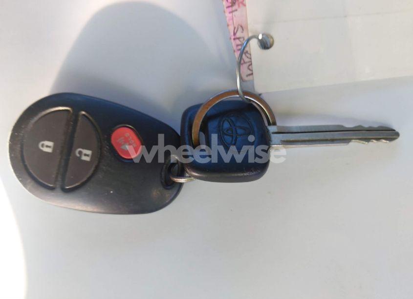 Photo 11 of 2012 Toyota Sienna BASE 7 PASSENGER (VIN 5TDKA3DC4CS010897)