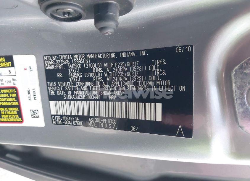 Photo 9 of 2011 Toyota Sienna (VIN 5TDKA3DC5BS003441)