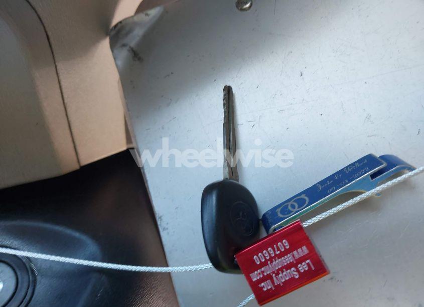 Photo 11 of 2012 Toyota Sienna LE 8 PASSENGER (VIN 5TDKA3DC5CS011220)