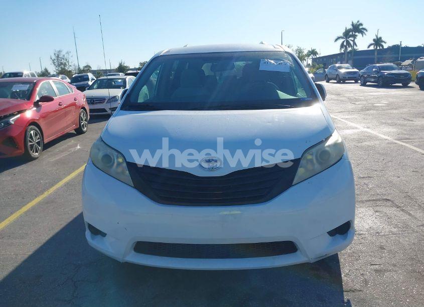 Photo 12 of 2012 Toyota Sienna LE 8 PASSENGER (VIN 5TDKA3DC5CS011220)