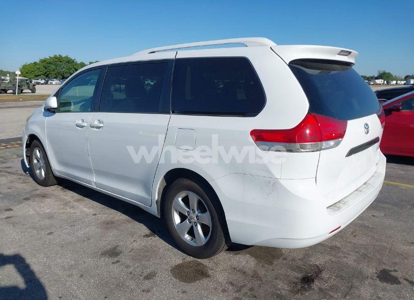 Photo 3 of 2012 Toyota Sienna LE 8 PASSENGER (VIN 5TDKA3DC5CS011220)