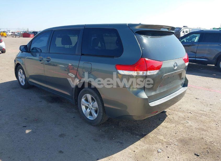 Photo 3 of 2011 Toyota Sienna LE (VIN 5TDKA3DC6BS007935)