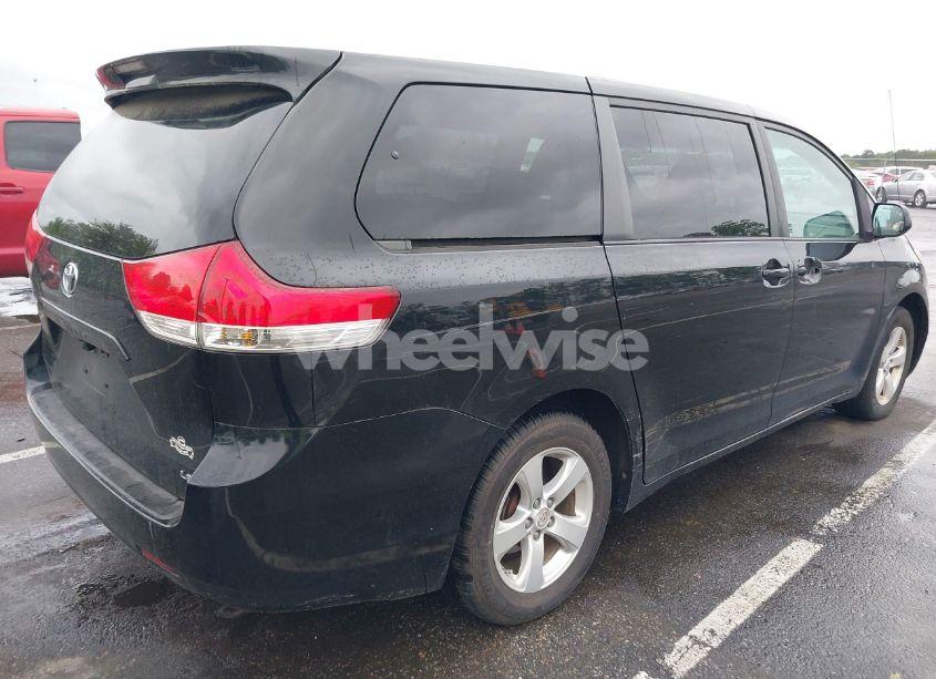Photo 4 of 2012 Toyota Sienna BASE 7 PASSENGER/LE 8 PASSENGER (VIN 5TDKA3DC7CS013826)