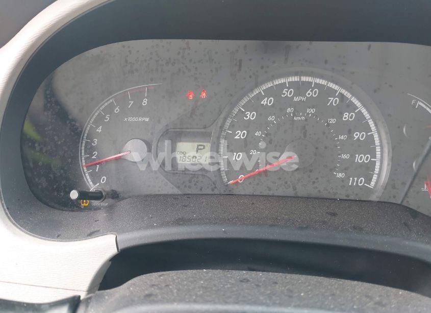 Photo 7 of 2011 Toyota Sienna (VIN 5TDKA3DC9BS004611)