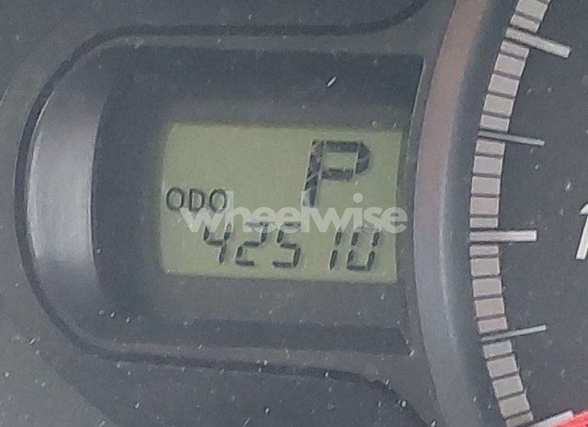 Photo 15 of 2011 Toyota Sienna (VIN 5TDKA3DCXBS001510)