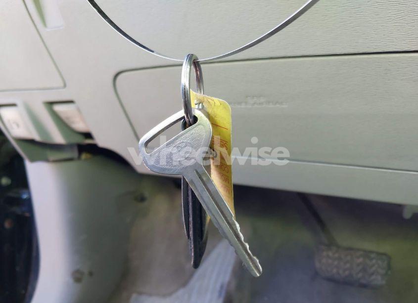 Photo 11 of 2012 Toyota Sienna BASE 7 PASSENGER (VIN 5TDKA3DCXCS013173)