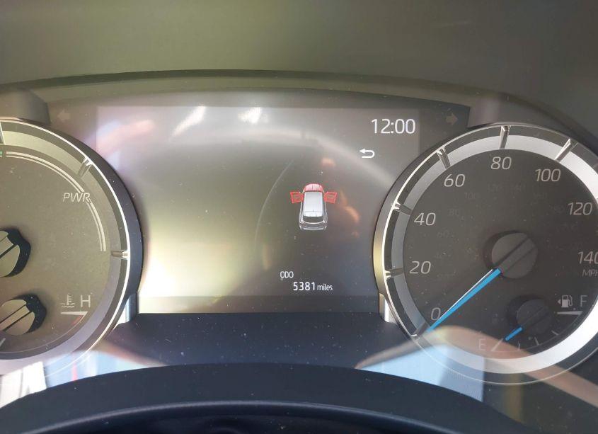 Photo 7 of 2024 Toyota Highlander HYBRID XLE (VIN 5TDKARAHXRS530825)