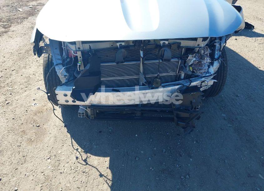 Photo 6 of 2023 Toyota Highlander HYBRID XLE (VIN 5TDKBRCH3PS601693)