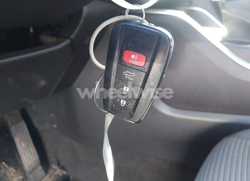 Photo 11 of 2023 Toyota Highlander LE (VIN 5TDKDRAH0PS000979)