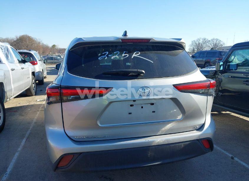 Photo 16 of 2023 Toyota Highlander LE (VIN 5TDKDRAH0PS000979)