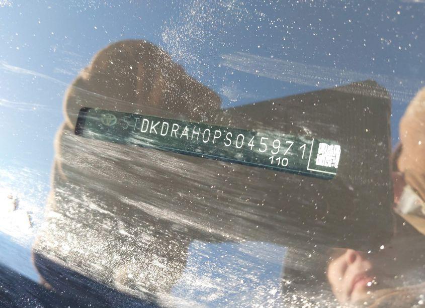 Photo 9 of 2023 Toyota Highlander PLATINUM (VIN 5TDKDRAH0PS045971)