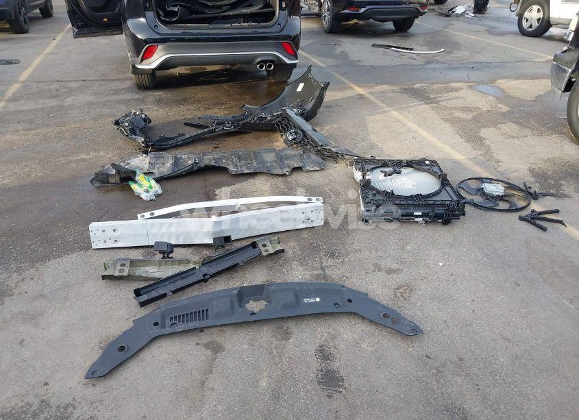 Photo 12 of 2023 Toyota Highlander XSE (VIN 5TDKDRAH0PS516095)