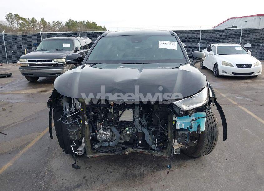 Photo 13 of 2023 Toyota Highlander XSE (VIN 5TDKDRAH0PS516095)