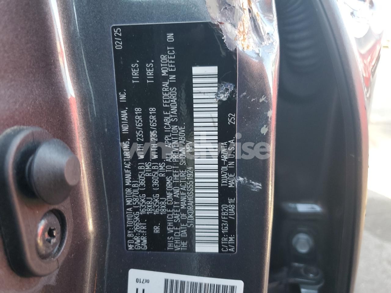 Photo 13 of 2025 TOYOTA HIGHLANDER LE (VIN 5TDKDRAH0SS551924)