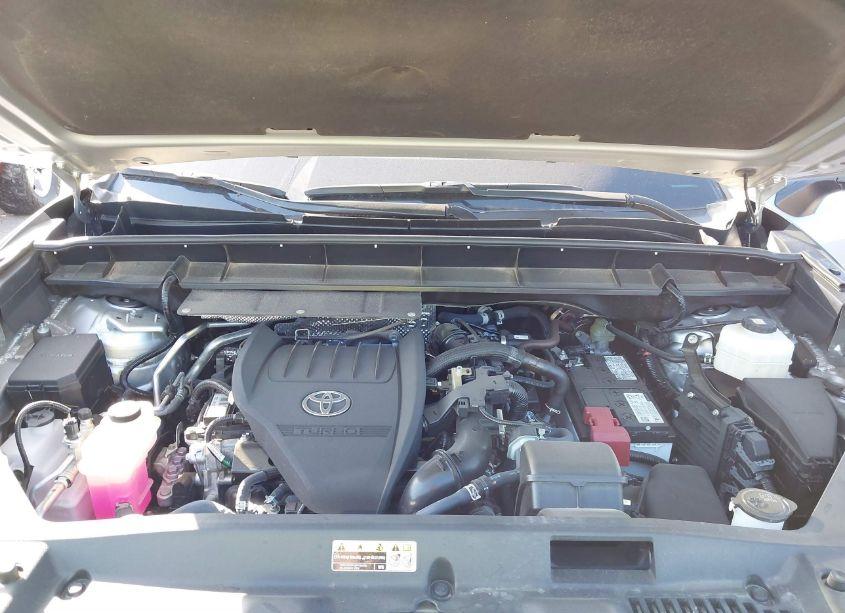 Photo 10 of 2023 Toyota Highlander LE (VIN 5TDKDRAH1PS502822)