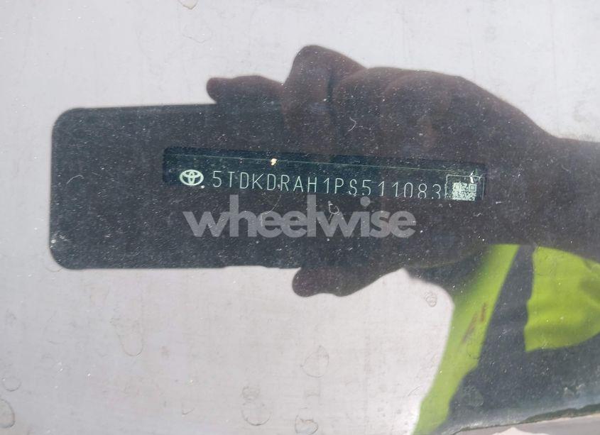 Photo 9 of 2023 Toyota Highlander XLE (VIN 5TDKDRAH1PS511083)