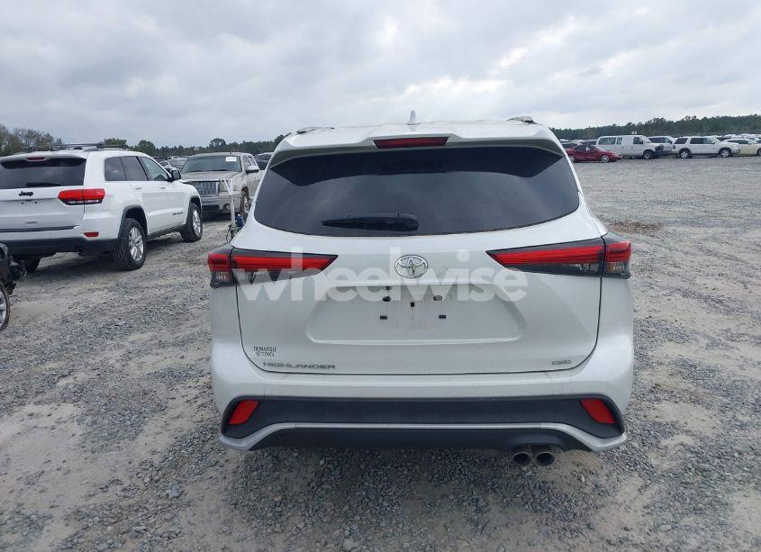 Photo 15 of 2023 Toyota Highlander XSE (VIN 5TDKDRAH1PS518230)