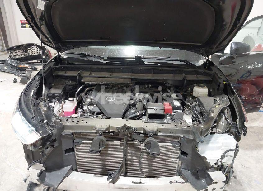 Photo 10 of 2023 Toyota Highlander XLE (VIN 5TDKDRAH2PS013944)